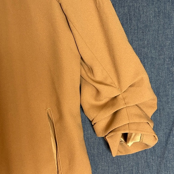 Rachel Zoe Camel Open-Front Blazer - Picture 3 of 8